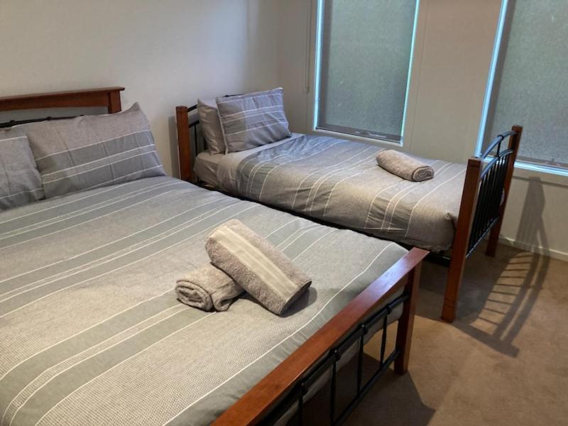 Venus Haven - Beach 1, Linen, Wifi, Netflix Venus Bay Luaran gambar